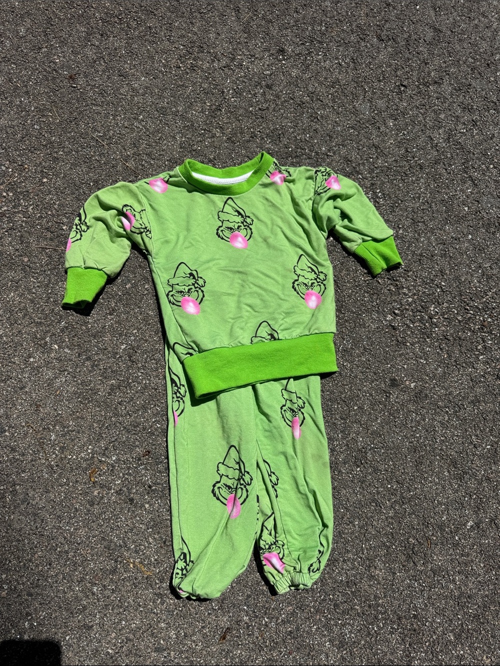 Bunny Knots Jogger Suit